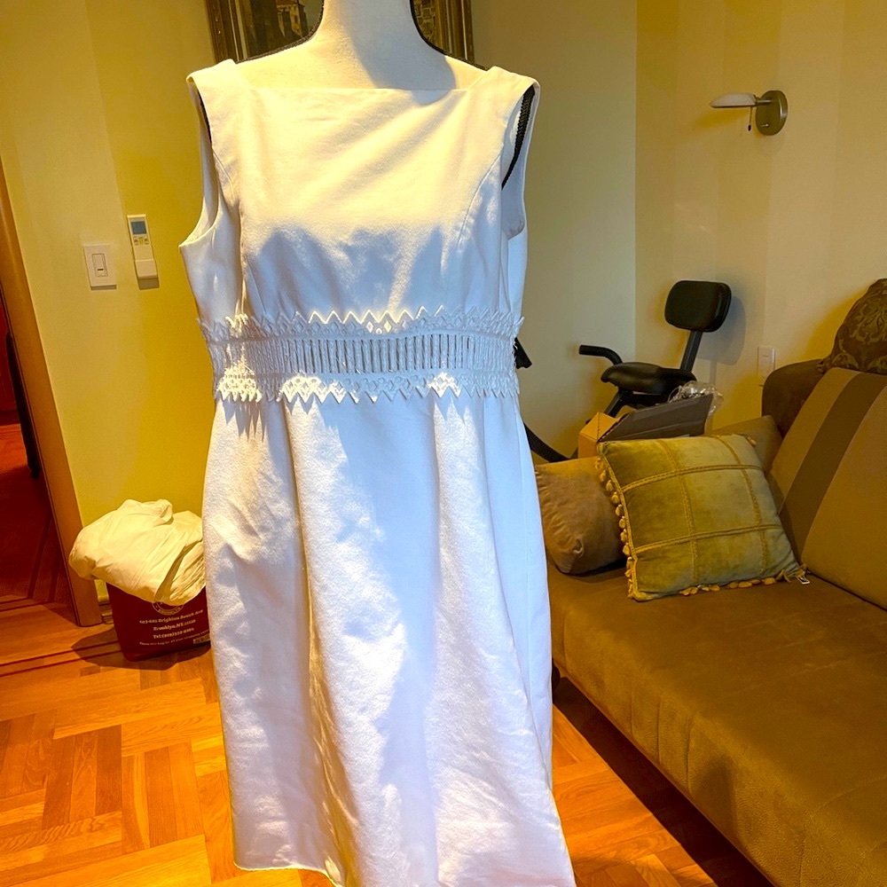 Zara women’s white denim dress Sz XL